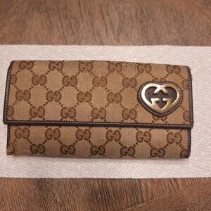 Gucci Chocolate Brown Leather Card Holder